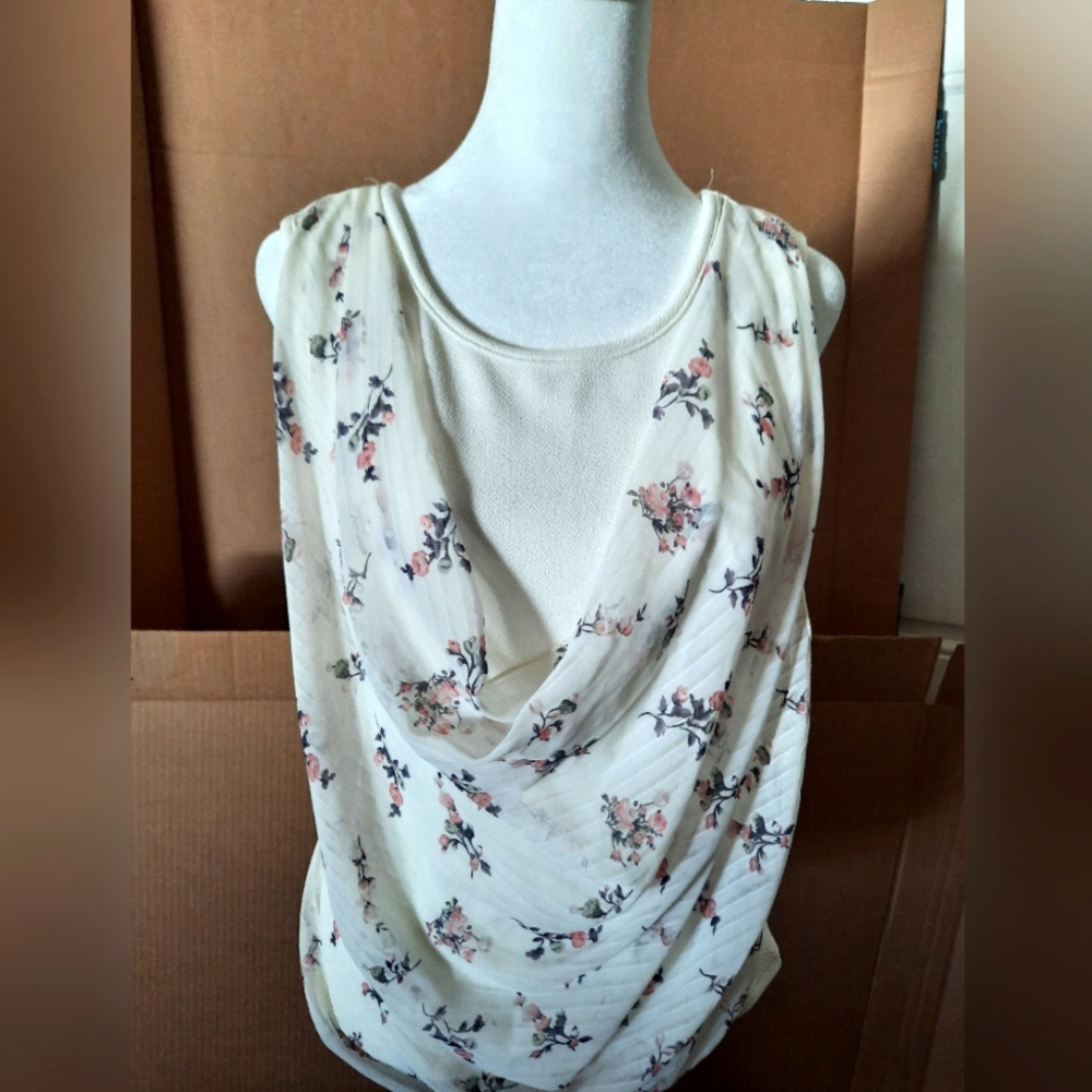 Medium Fashion Magazine Blouse